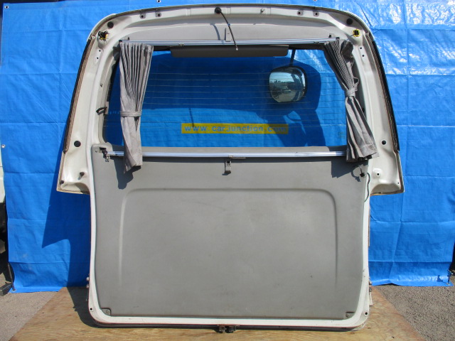 Used Toyota  TRUNK MOULDING