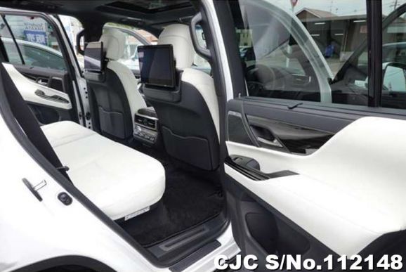 Lexus LX 600 in White for Sale Image 11