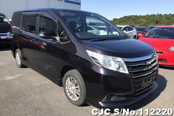 2014 Toyota / Noah Stock No. 112220