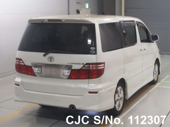 Toyota Alphard in White for Sale Image 1