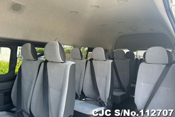 Toyota Hiace in White for Sale Image 11