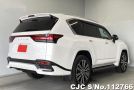 Lexus LX 600 in Pearl for Sale Image 1