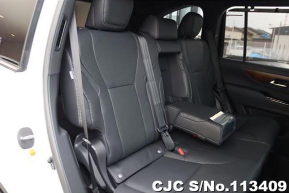 Lexus LX 600 in Pearl for Sale Image 11