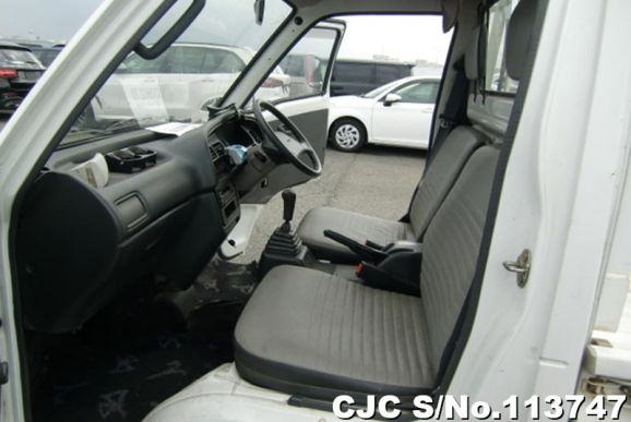 Suzuki Carry in White for Sale Image 13