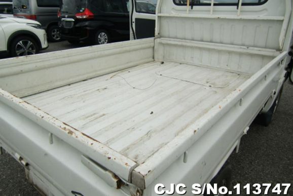 Suzuki Carry in White for Sale Image 8