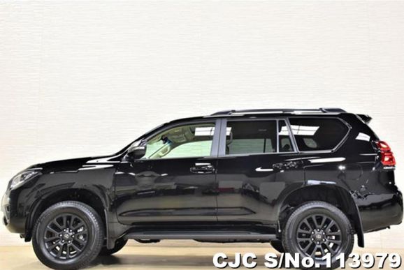 Toyota Land Cruiser Prado in Black for Sale Image 5