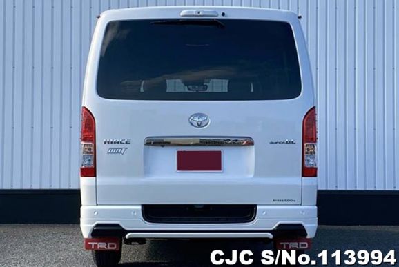 Toyota Hiace in Pearl for Sale Image 5