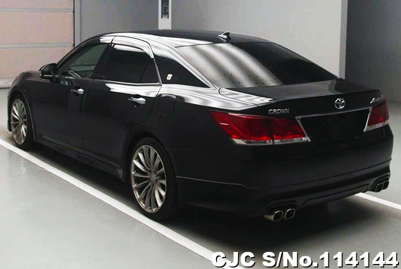 2014 Toyota Crown Black for sale | Stock No. 114144 | Japanese Used ...