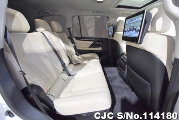 Lexus LX 570 in White for Sale Image 9
