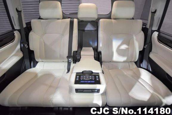 Lexus LX 570 in White for Sale Image 11