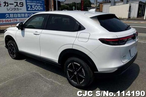 Honda Vezel in White for Sale Image 1