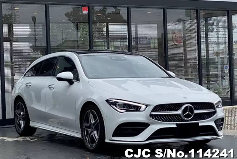 Mercedes Benz / CLA Class 2022