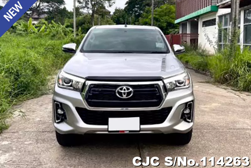 Toyota / Hilux / Revo 2019