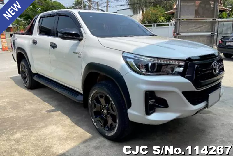 Toyota / Hilux / Revo Rocco 2019