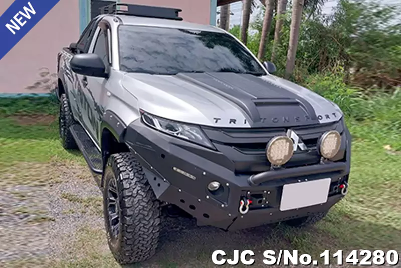 Mitsubishi Triton in Gray for Sale Image 0