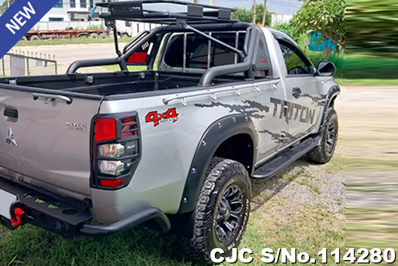 Mitsubishi Triton in Gray for Sale Image 1