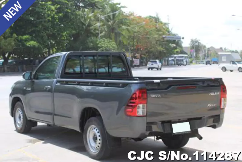 Toyota Hilux in Gray for Sale Image 1