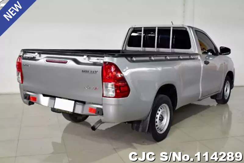Toyota Hilux in Silver for Sale Image 1
