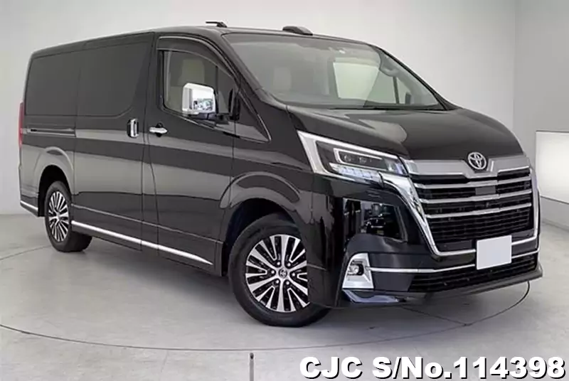 Toyota / GranAce 2021