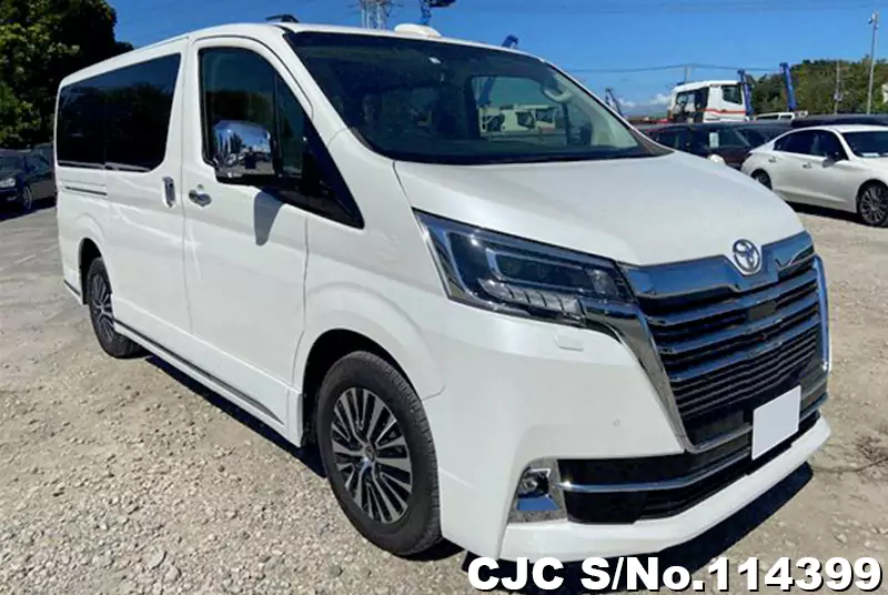 Toyota / GranAce 2020