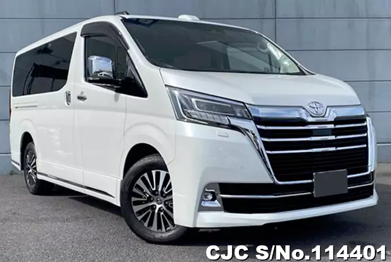 Toyota / GranAce 2020