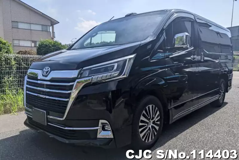 Toyota / GranAce 2020