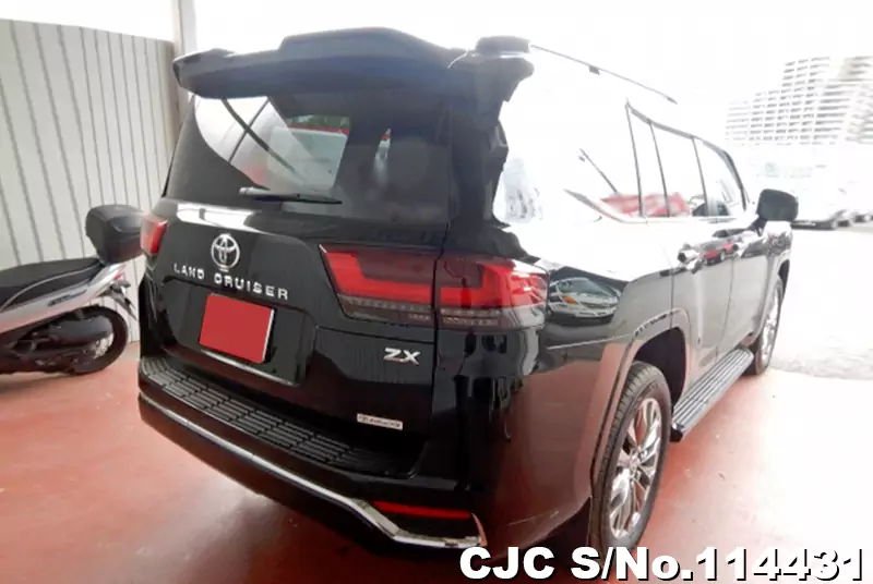 メイ 2023 Toyota Land Cruiser Black for sale | Stock No. 114431
