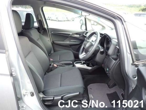 Honda Fit in Silver for Sale Image 4