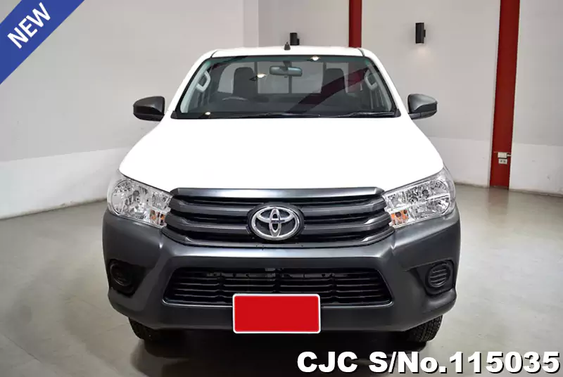 Toyota Hilux in White for Sale Image 2