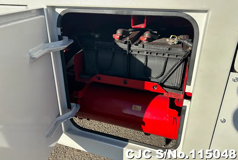 2012 Nissan / UD Stock No. 115048