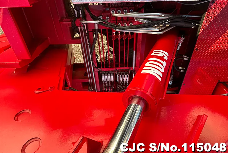 2012 Nissan / UD Stock No. 115048