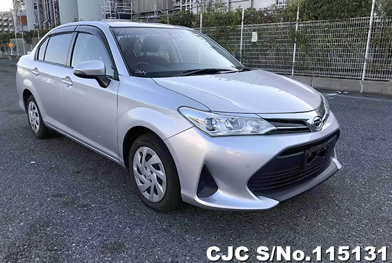 Toyota / Corolla Axio 2018