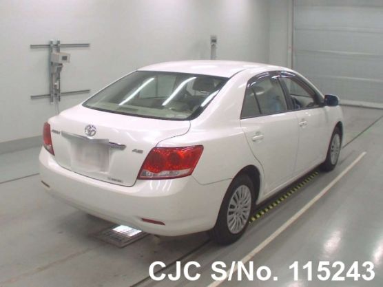 Toyota Allion in White for Sale Image 1