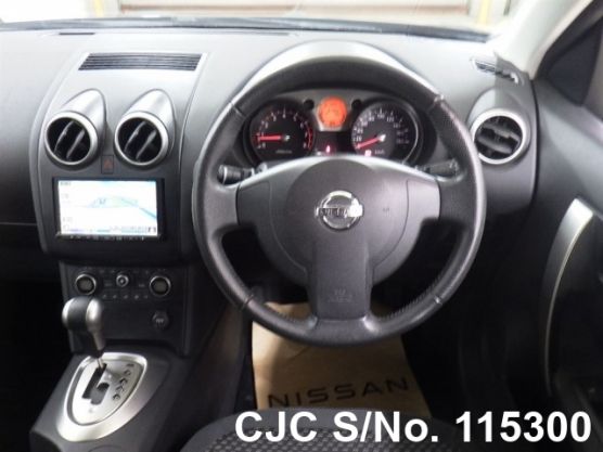 Nissan Dualis in Black for Sale Image 4