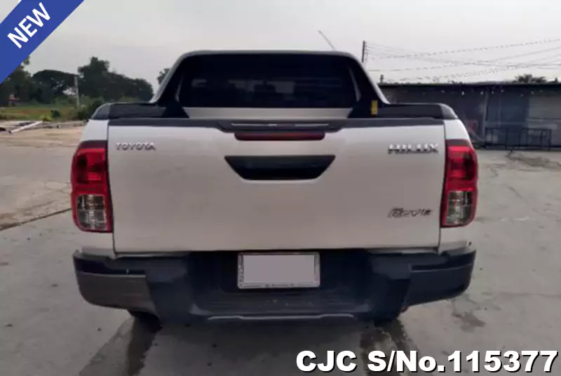 Toyota Hilux in White for Sale Image 1