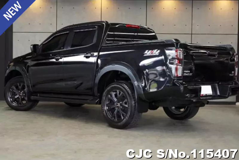 Isuzu D-Max in Black for Sale Image 1