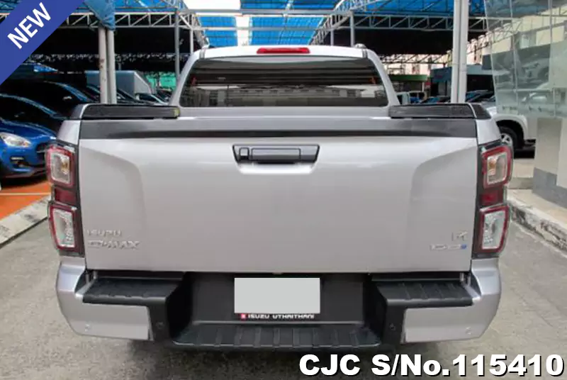 Isuzu D-Max in Gray for Sale Image 2