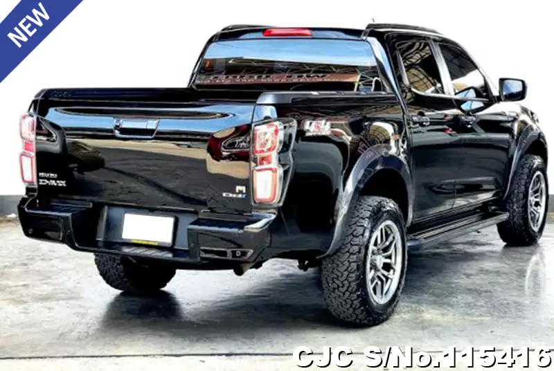 Isuzu D-Max in Black for Sale Image 1