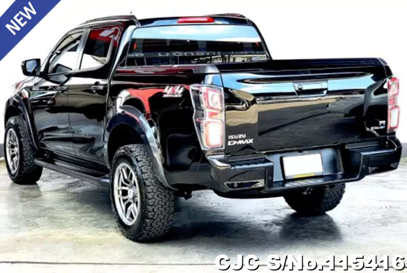 Isuzu D-Max in Black for Sale Image 2