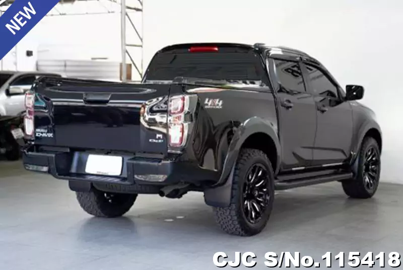 Isuzu D-Max in Black for Sale Image 1