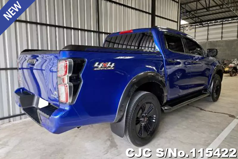 Isuzu D-Max in Black for Sale Image 2