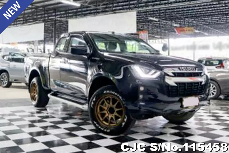 Isuzu D-Max in Black for Sale Image 0
