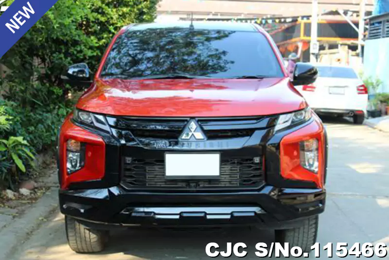 Mitsubishi Triton in Orange for Sale Image 2