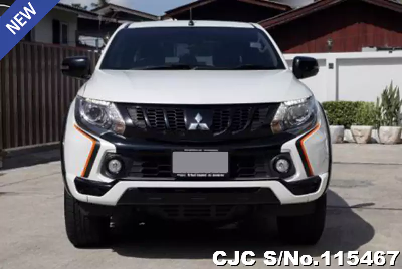 Mitsubishi Triton in White for Sale Image 2