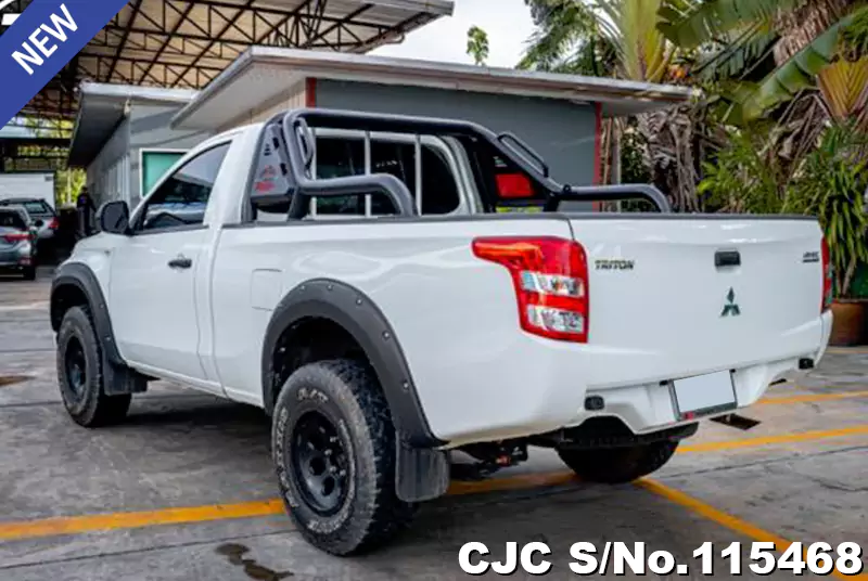 Mitsubishi Triton in White for Sale Image 1
