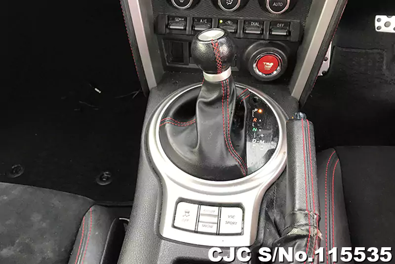 Toyota 86 in Pearl for Sale Image 12