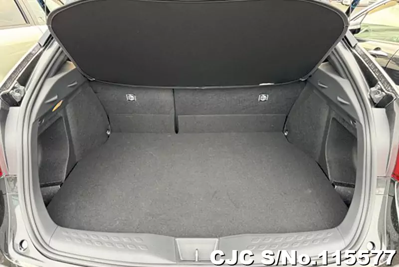 2023 Toyota / C-HR Stock No. 115577