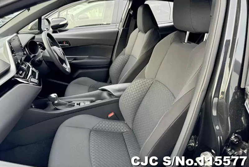 Toyota C-HR in Black for Sale Image 5
