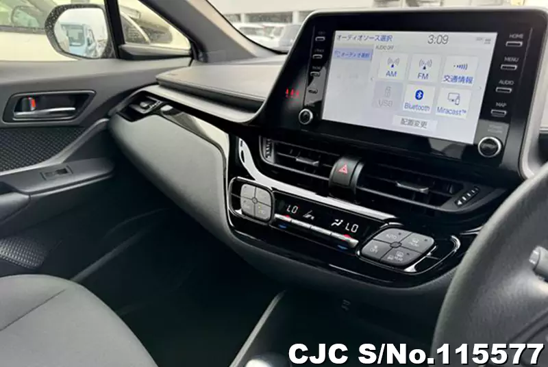 Toyota C-HR in Black for Sale Image 10