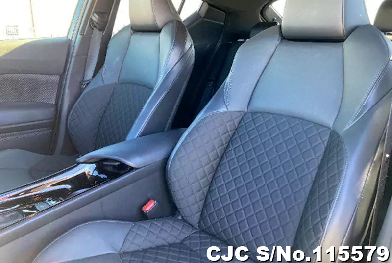 2022 Toyota / C-HR Stock No. 115579